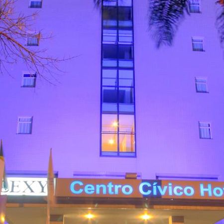 ホテル Bristol Centro Civico クリチバ エクステリア 写真